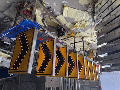 孝感标识标牌按功能可分为哪些类型 不同类型适用什么场景